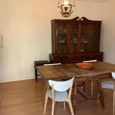 As A Local! Santos Historical Iii Lisbon